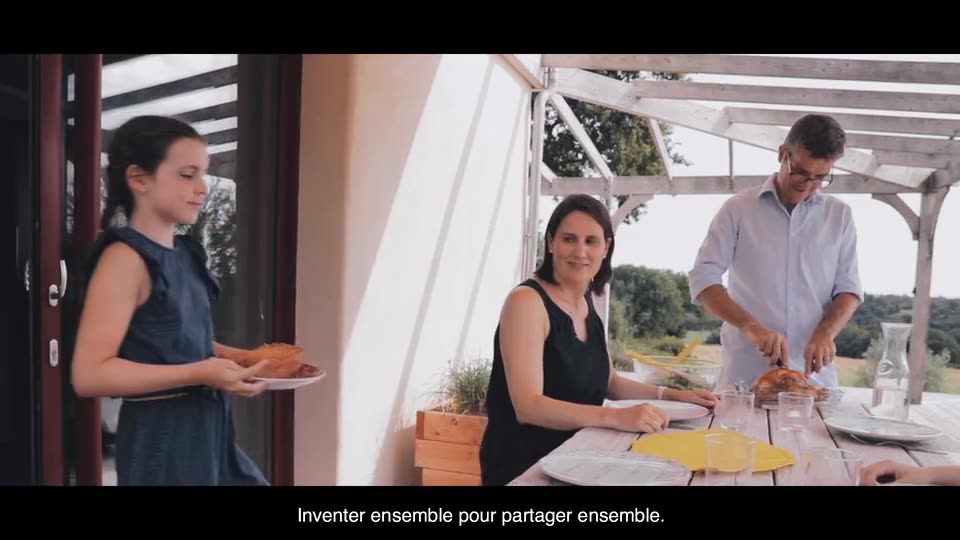 La Terre nous réunit Eureden plan 2 — Valiseofilms