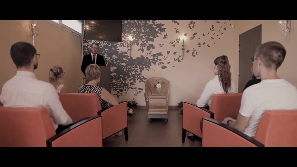 Image de marque Touchard Pompes Funèbres plan 2 — Valiseofilms